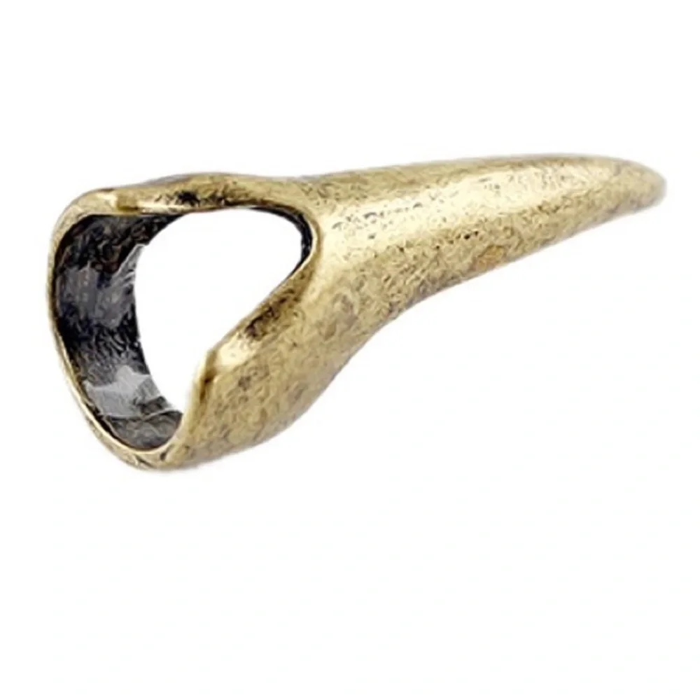 Gold Talon Nail Claw Ring